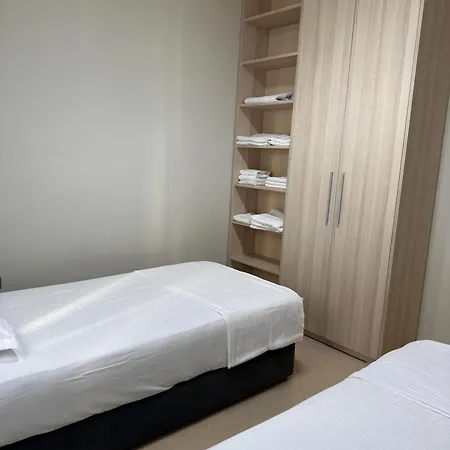 Ria House Влёра